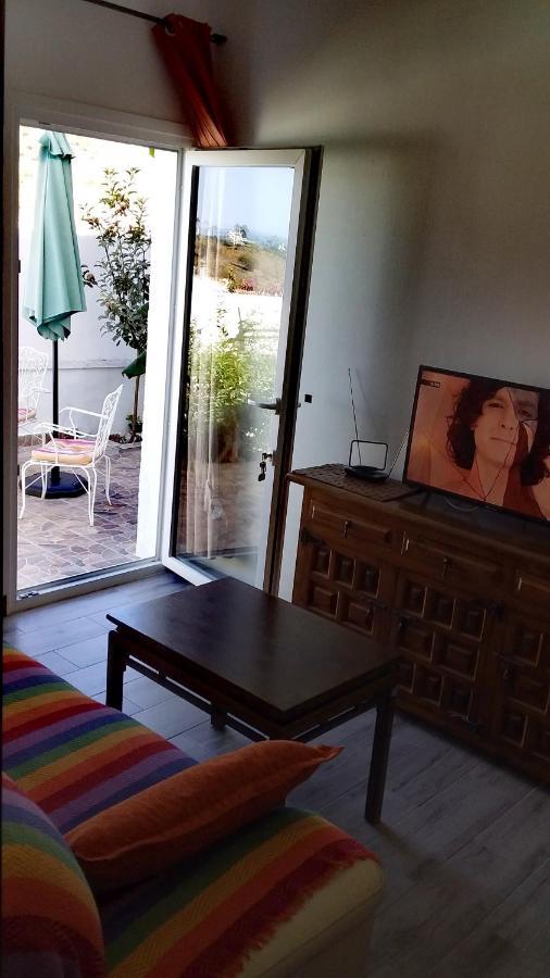 Apartamento Paraiso Del Sol เบนาคาราเฟ ภายนอก รูปภาพ